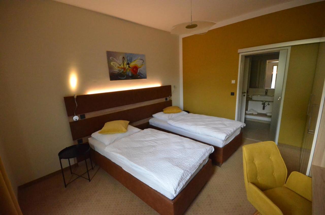 Wartmannstetterhof Otel Wartmannstetten Dış mekan fotoğraf